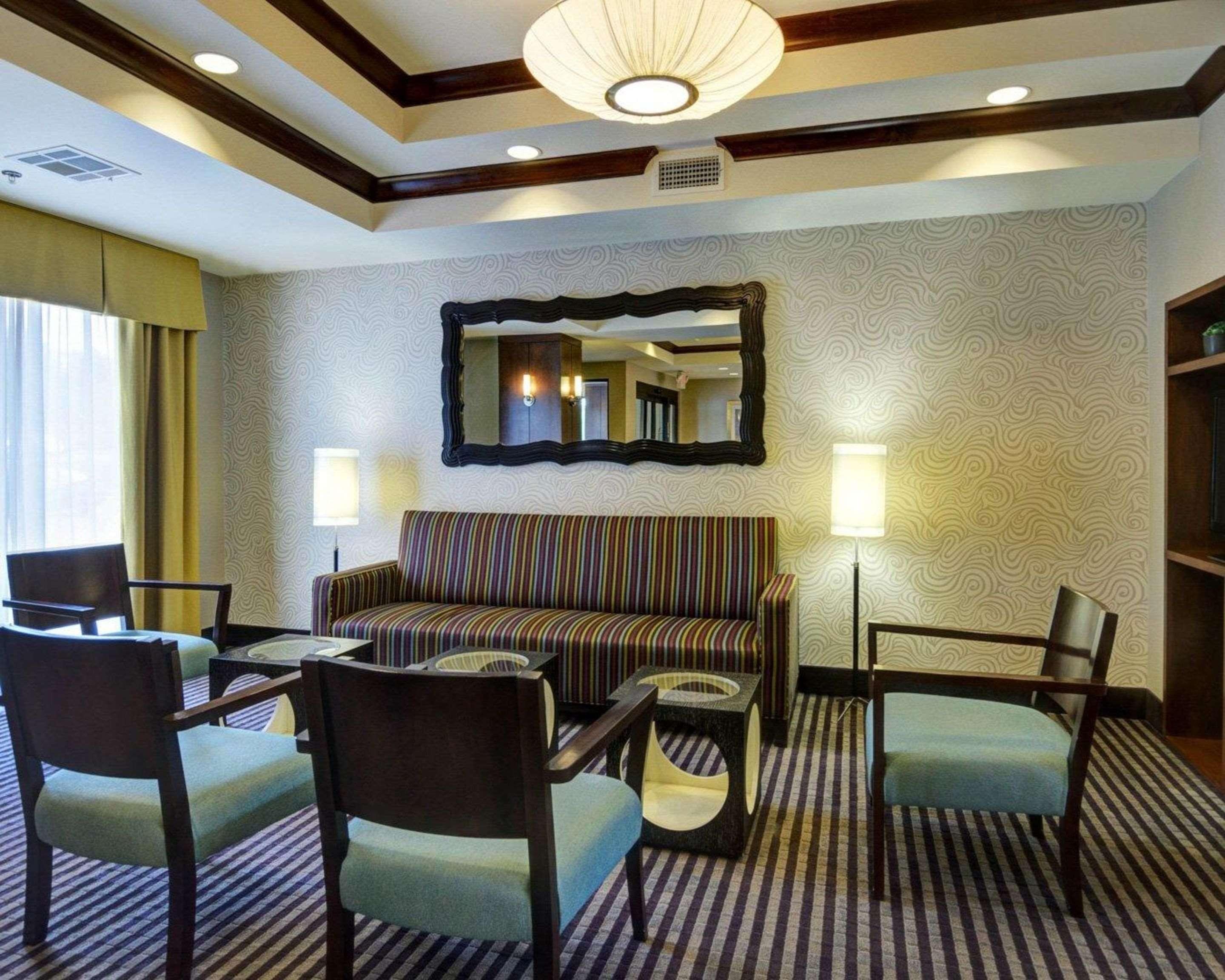 คอมฟอร์ต สวีท ลิตเติล ร็อค เวสต์ Hotel ลิตเติลร็อค ภายนอก รูปภาพ